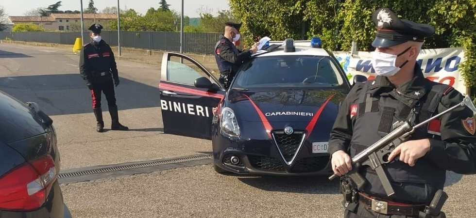 Coronavirus, ha l’obbligo di firma ma viene sorpreso per strada con la droga: multato e arrestato